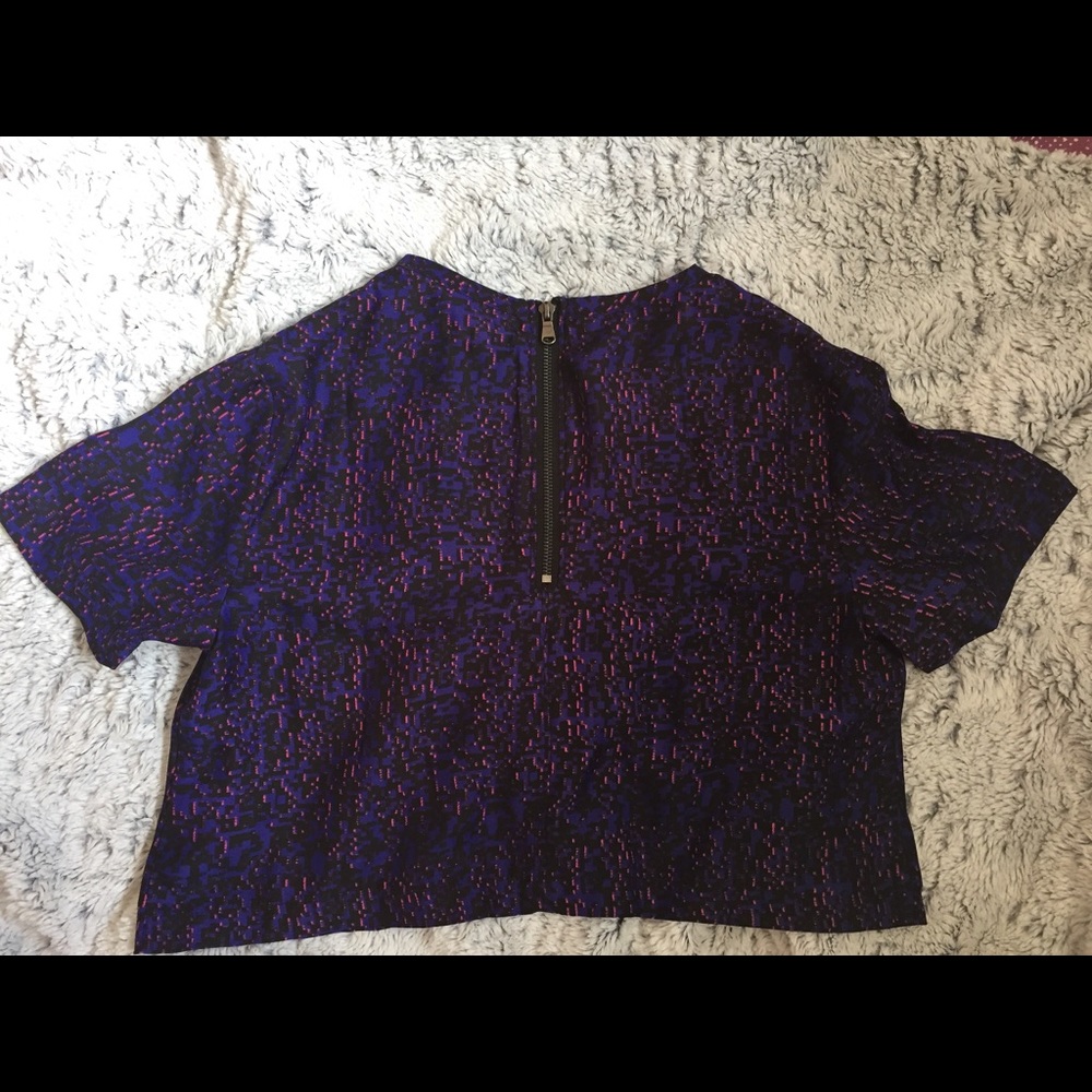 Top - Picture 4 of 5